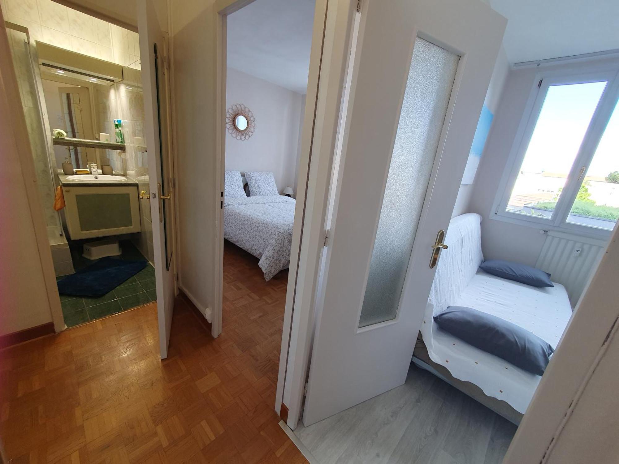 Medipole T2 Avec Un Garage Gratuit Sur Place, 16Min A Centre Ville Lyon En Metro A Villeurbanne Exterior foto